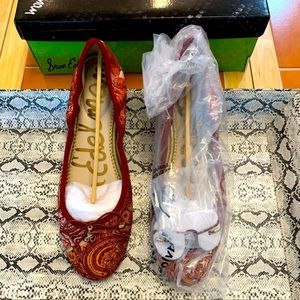 NWT Sam Edelman Ballet Flats in a fun pattern